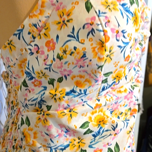 Lily Rose Summer Halter Dress - Picture 5 of 12